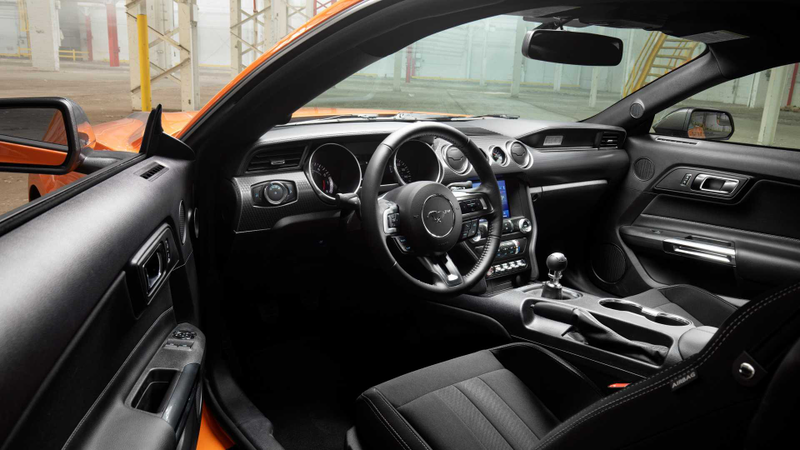 Illustration for article titled This Is the Four-Cylinder 2020 Ford Mustang You Want